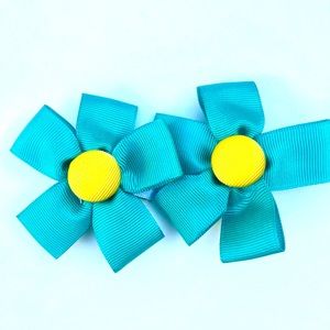 2 Bows for girl green with yellow clip alligator Especial moment hair accessorie